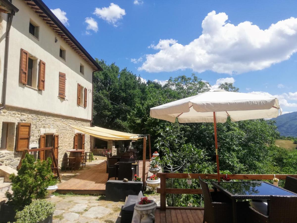 Bed and breakfast Le Ginestre Assise Extérieur photo