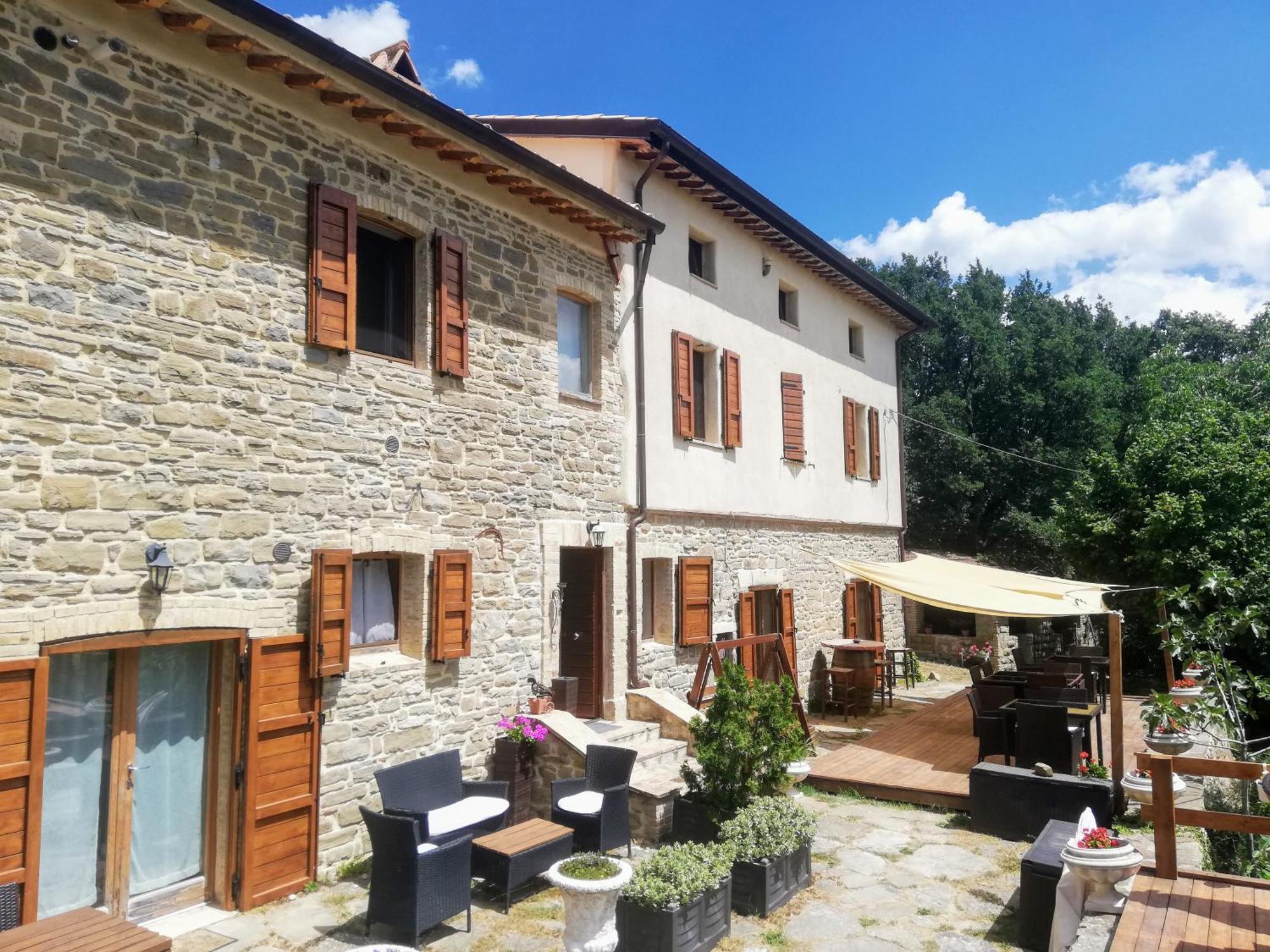 Bed and breakfast Le Ginestre Assise Extérieur photo